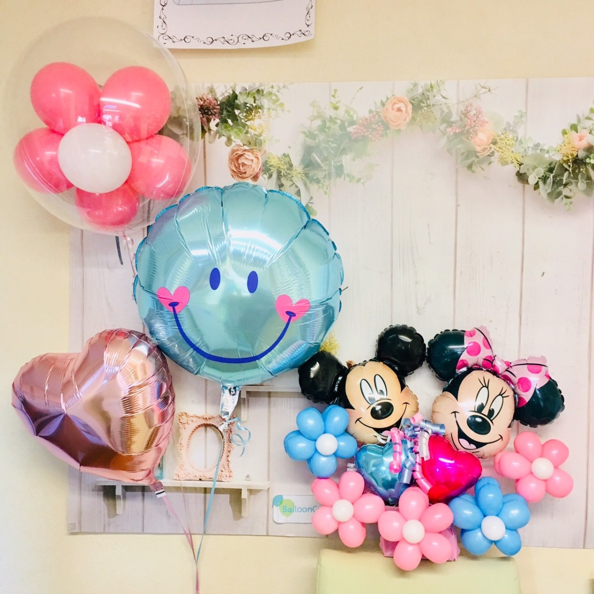 バルーン電報 ディズニーのミッキーミニーを福島県の結婚式場にお届けします バルーンコネクション